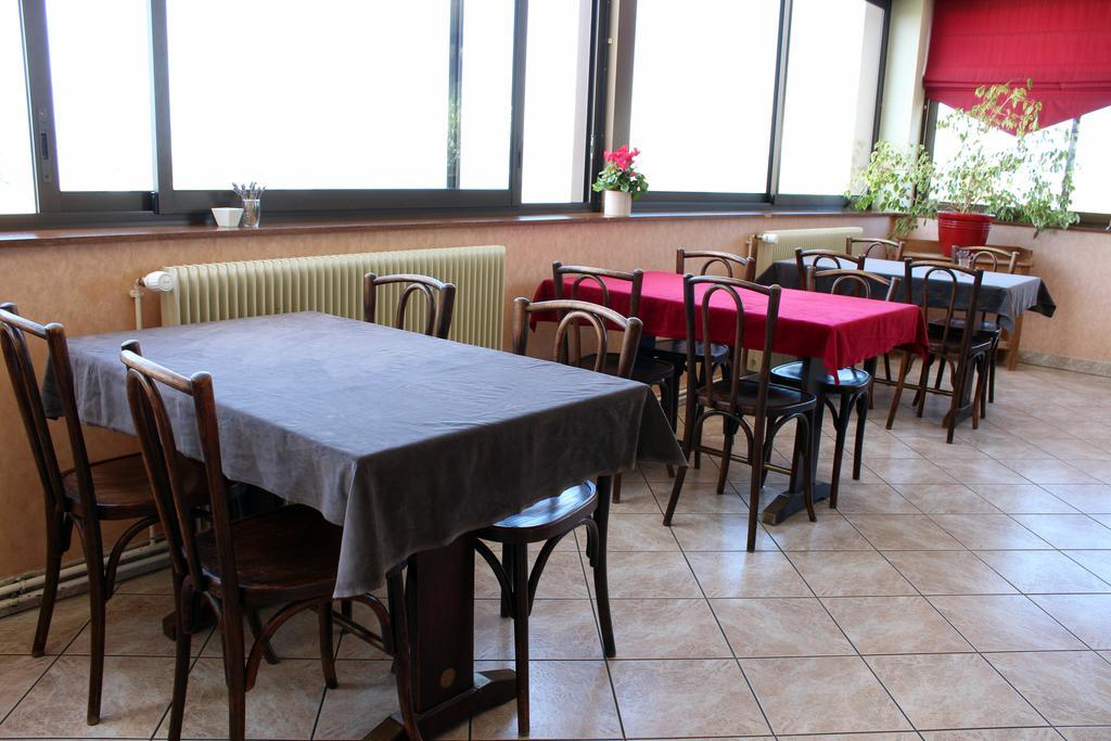 Hotel Evian Express - Terminus Kültér fotó
