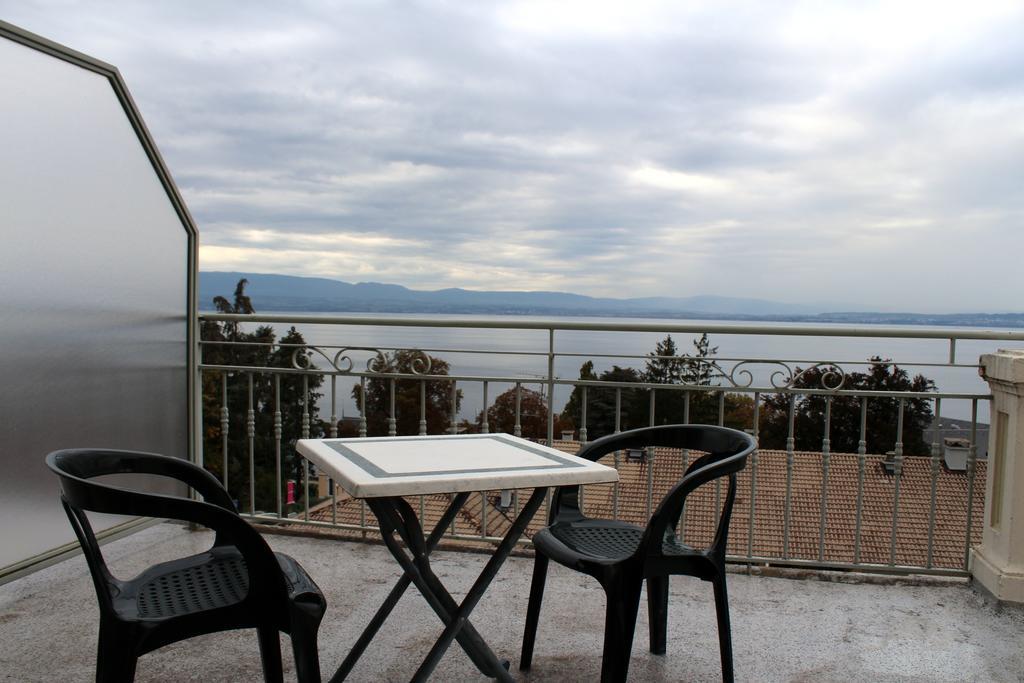 Hotel Evian Express - Terminus Kültér fotó